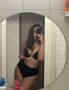 новенькая,звони мне,могу на выезд ,можно ко мне в Южно-Сахалинске. Проститутка Фото 100% Леди Досуг | Love65a.ru